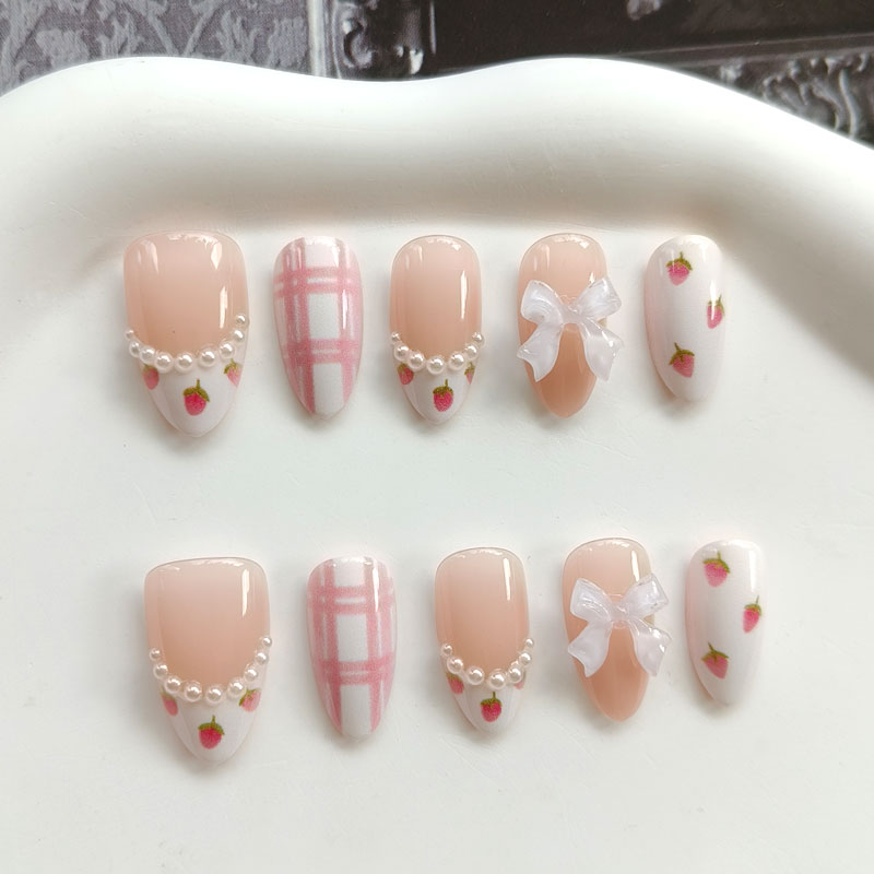 10 قطع من أظافر النساء الفرنسي - مراجعة Nail Art Press On وسعره