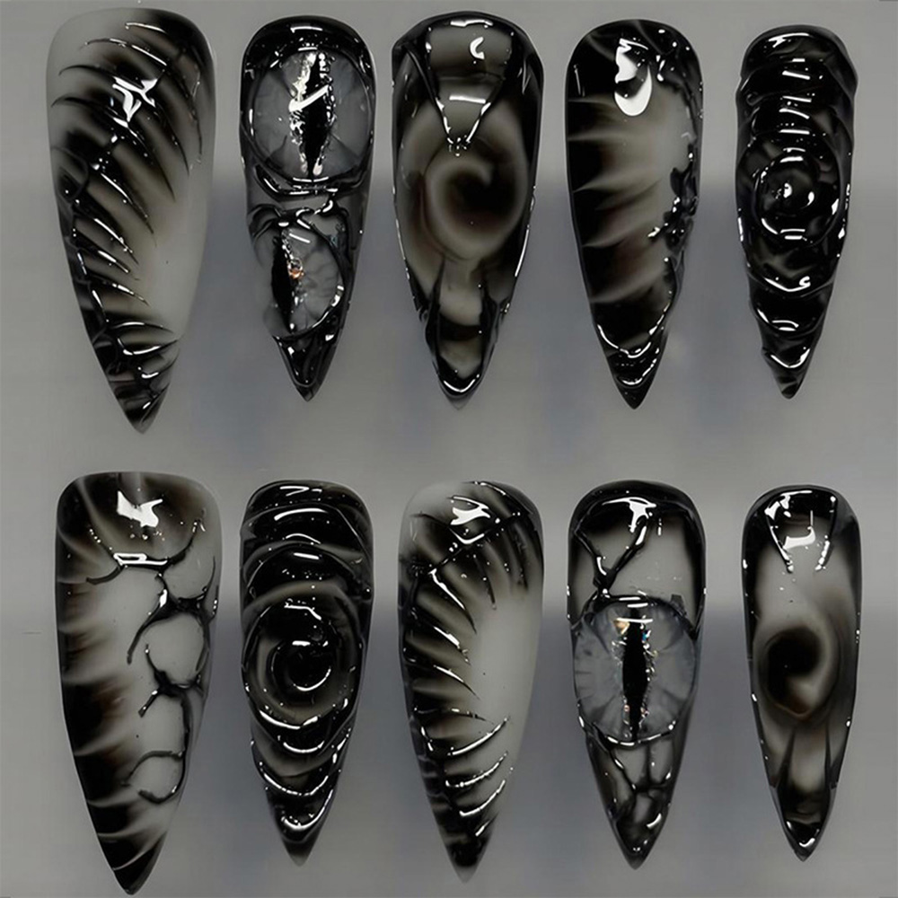 أظافر اصطناعية لامعة بتصميم قو - مراجعة Nail Art Press On وسعره